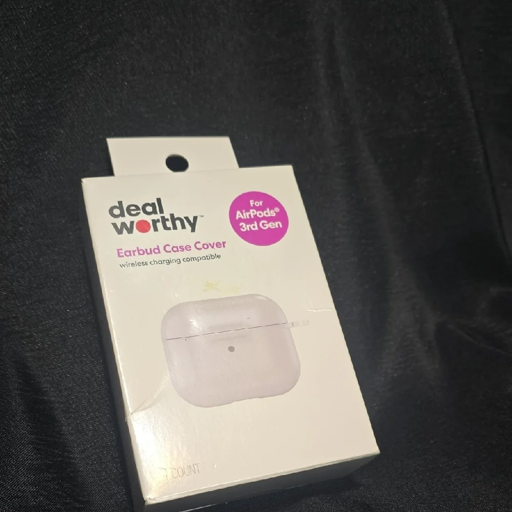 White Earbud Case Cover for AirPods 3rd Gen